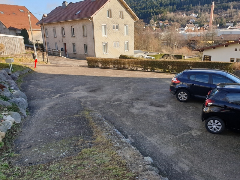 Terrain à vendre à Gérardmer - position du poteau téléphonique
